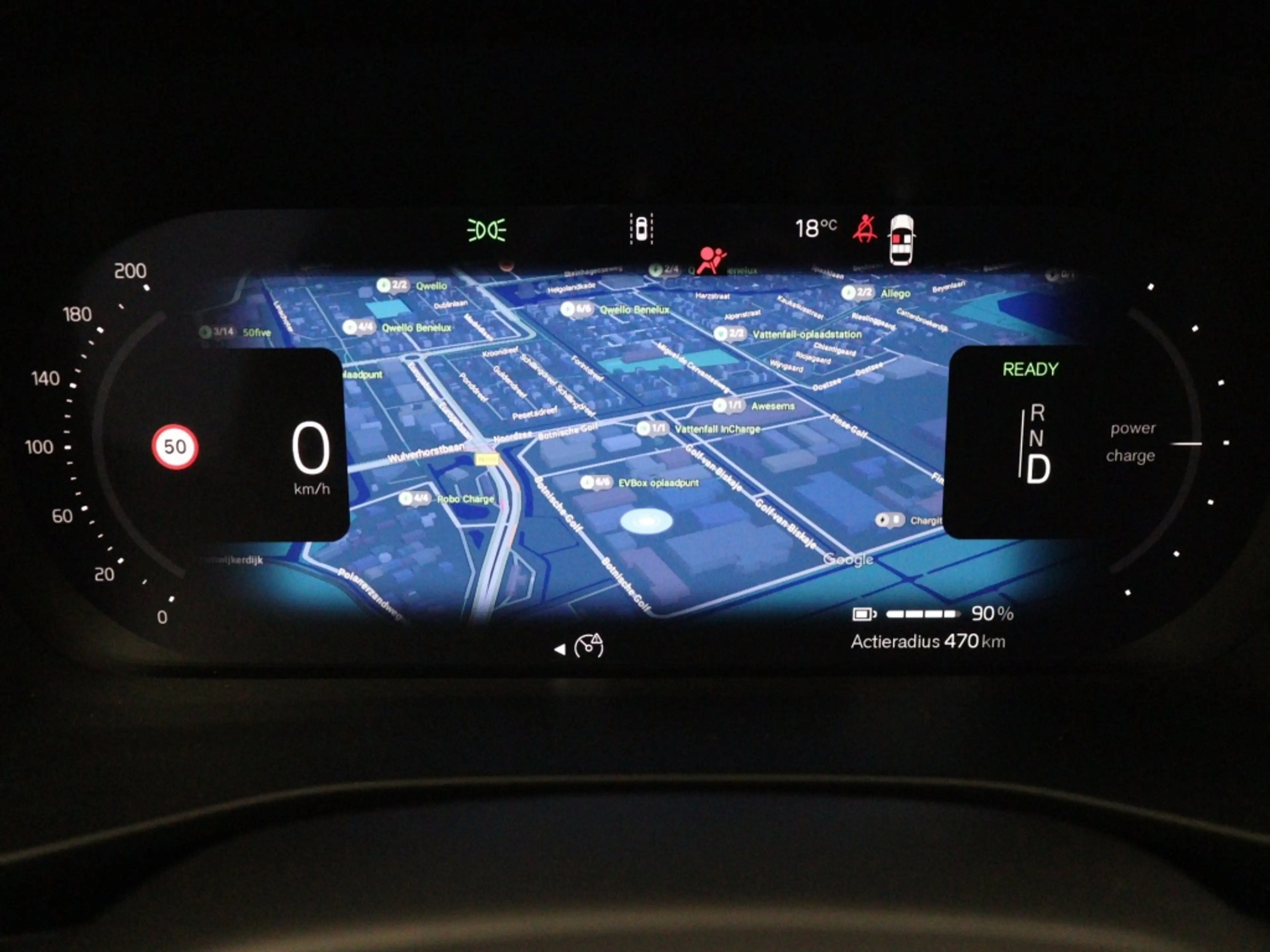 Volvo EC40 EXTENDED RANGE CORE PANORAMADAK 20INCH GOOGLE MAPS — photo 14