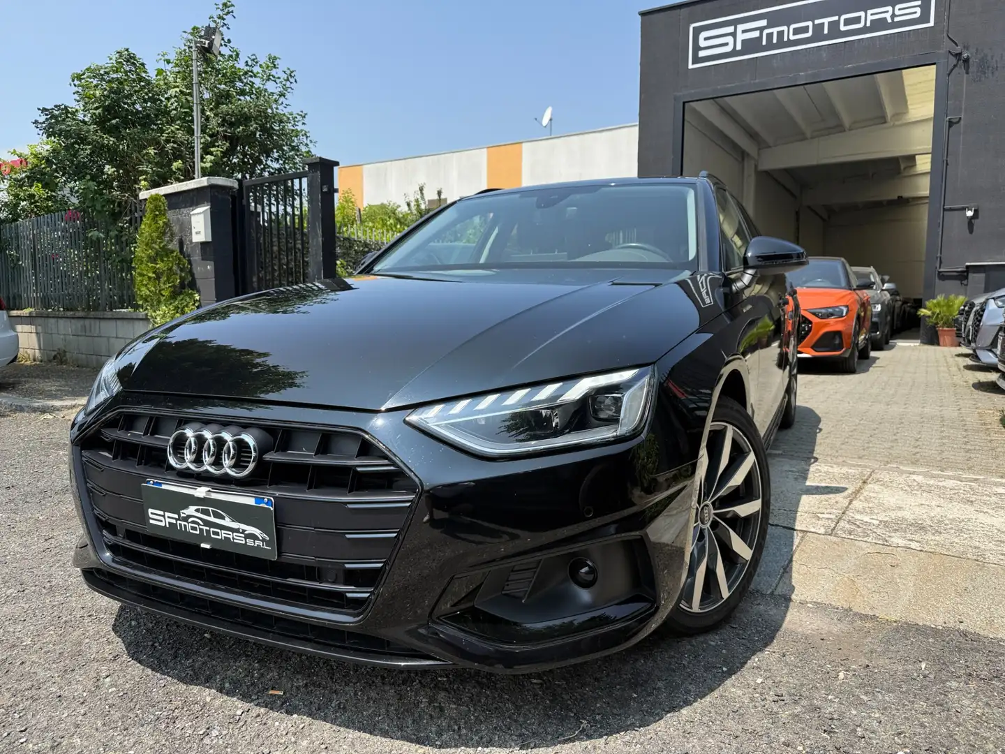 Audi A4 Avant 35 TDI/163 CV S tronic S line edition Nero - 2