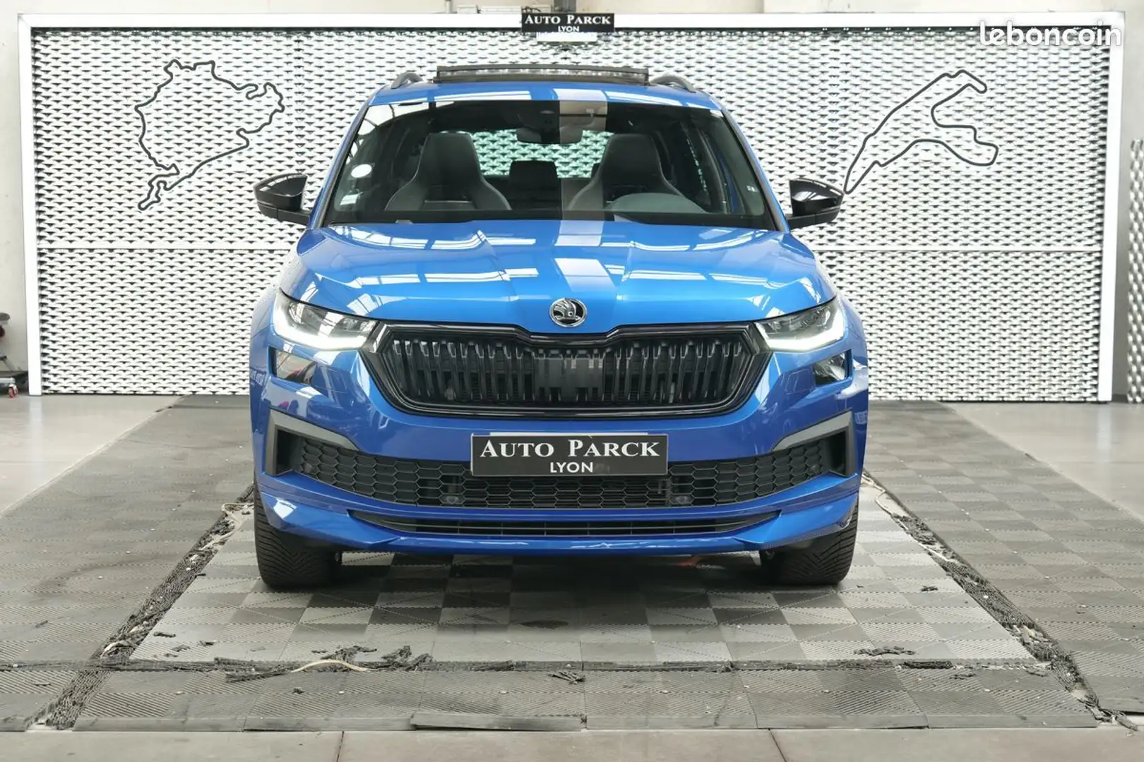 Skoda Kodiaq 2.0 tdi 150 dsg7 7places sportline 1ere main franc Bleu - 2