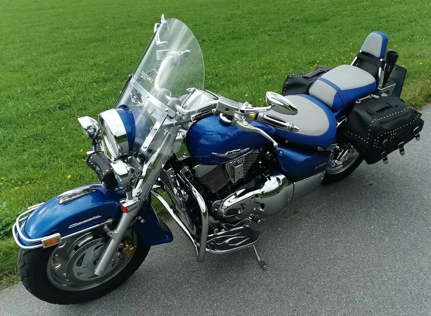 Suzuki VL 1500 Blau - 1