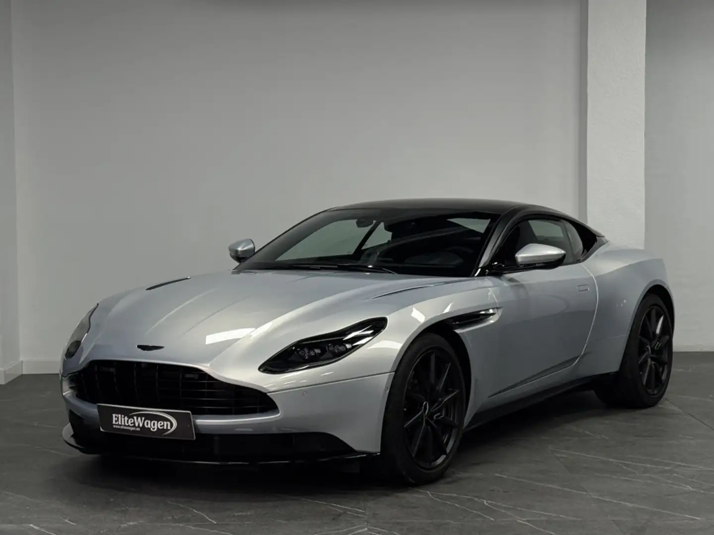 Aston Martin DB11 Volante 4.0 510 Gris - 2