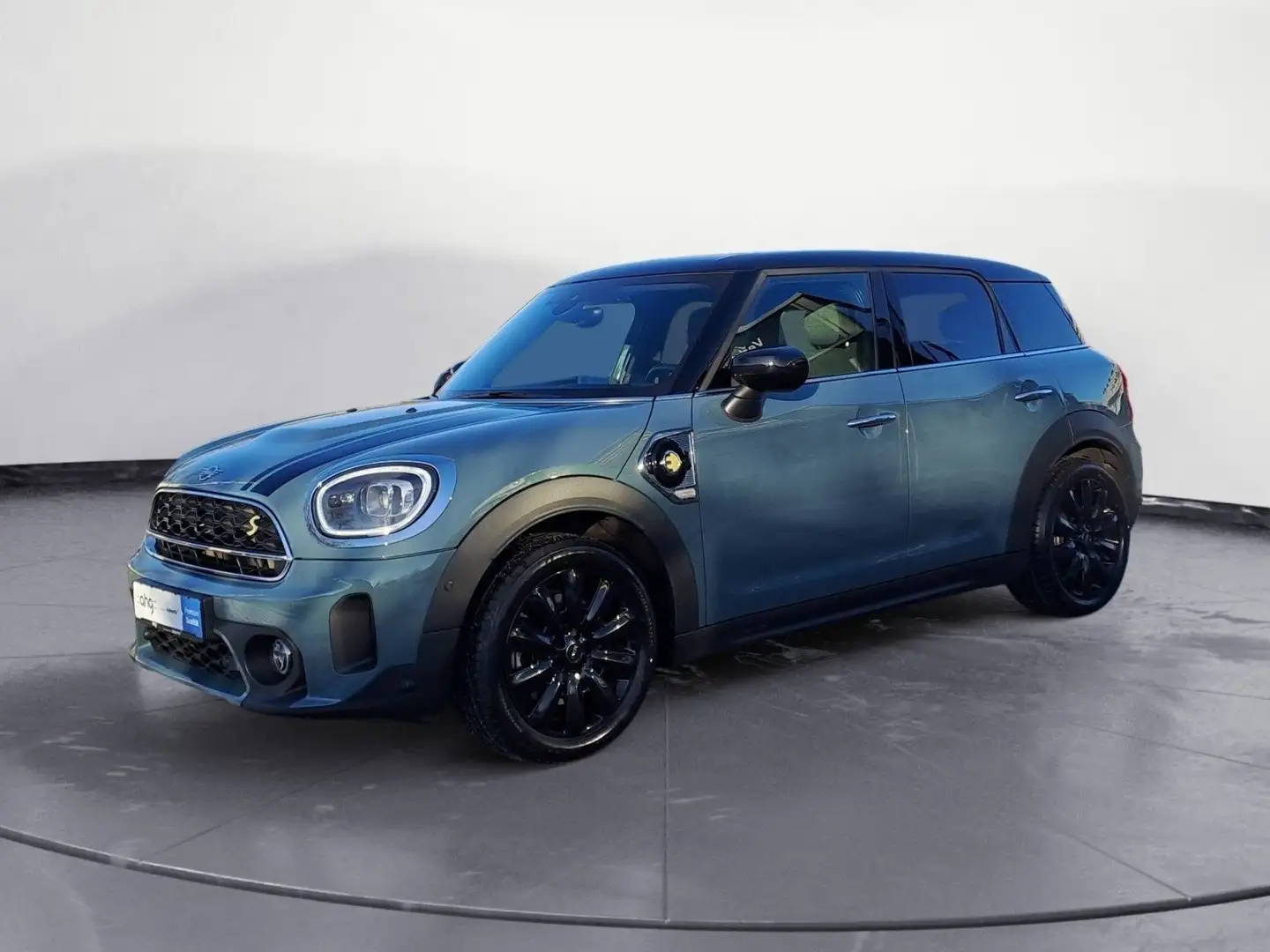 MINI Cooper E Countryman Cooper SE ALL4 Classic Trim Aut. RFT Grün - 2