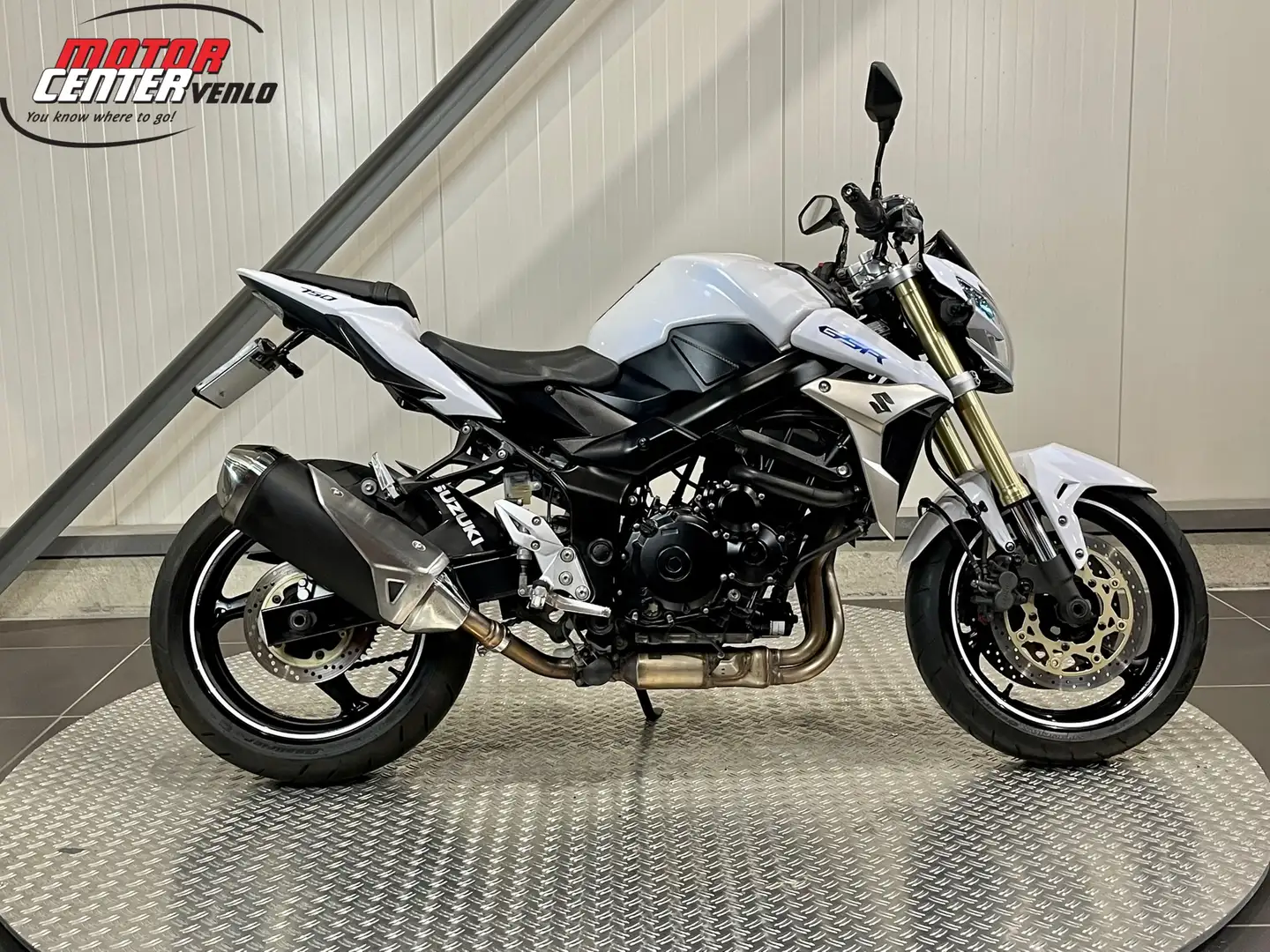 Suzuki GSR 750 Blanc - 1