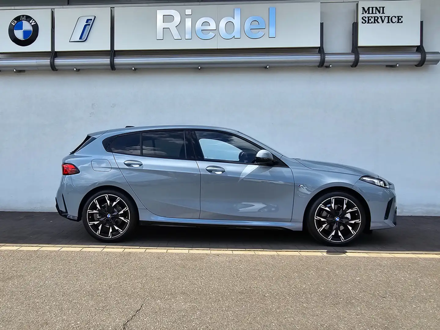BMW 114 120 Steptronic Navi DSG LED Scheinwerfer Bluetooth Szary - 2