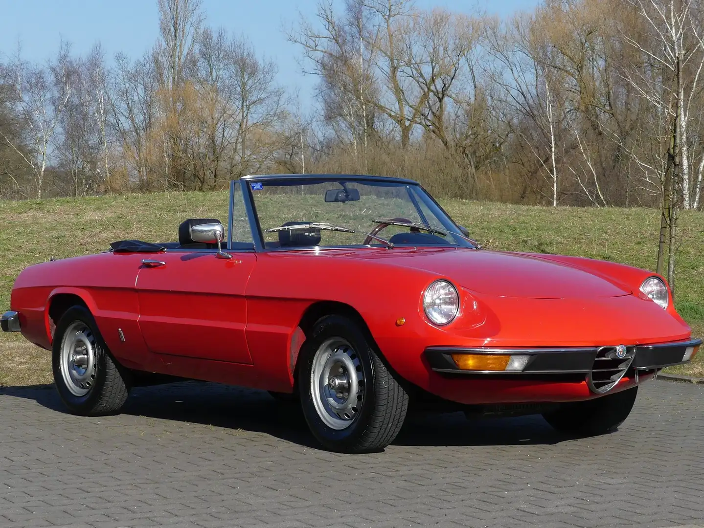 Alfa Romeo Spider 1300 Junior Rojo - 1