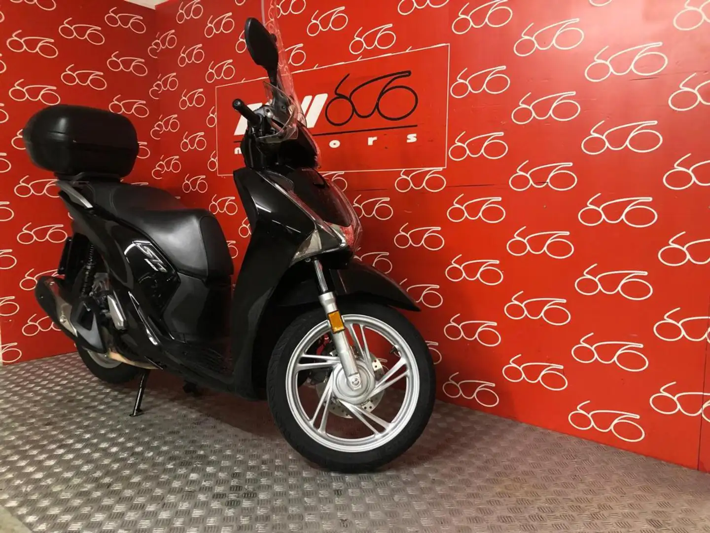 Honda SH 150 . Nero - 2