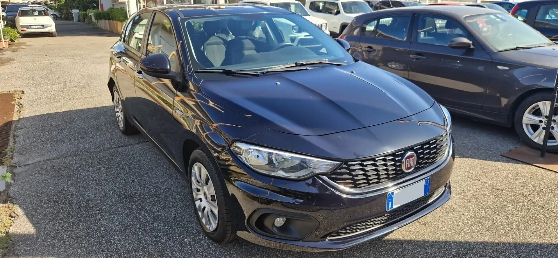 Fiat Tipo 1.3 Mjt 4 porte Easy Schwarz - 1