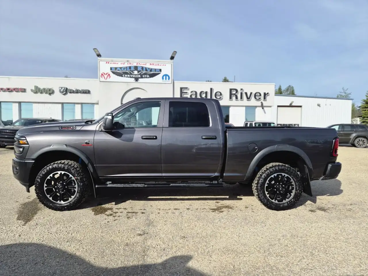 RAM 2500 снимка RAM 2500