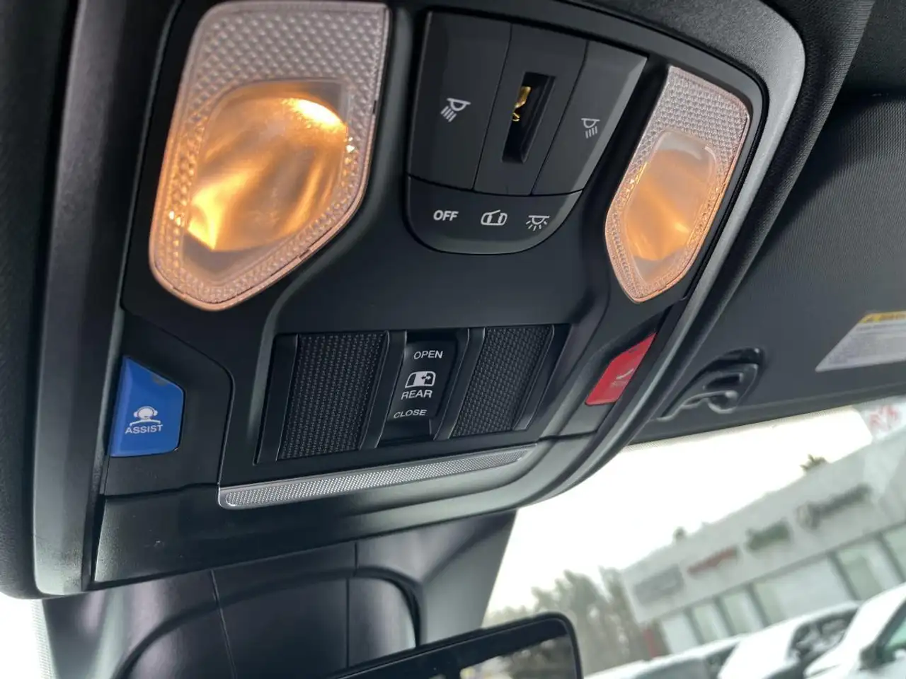 RAM 2500 снимка RAM 2500