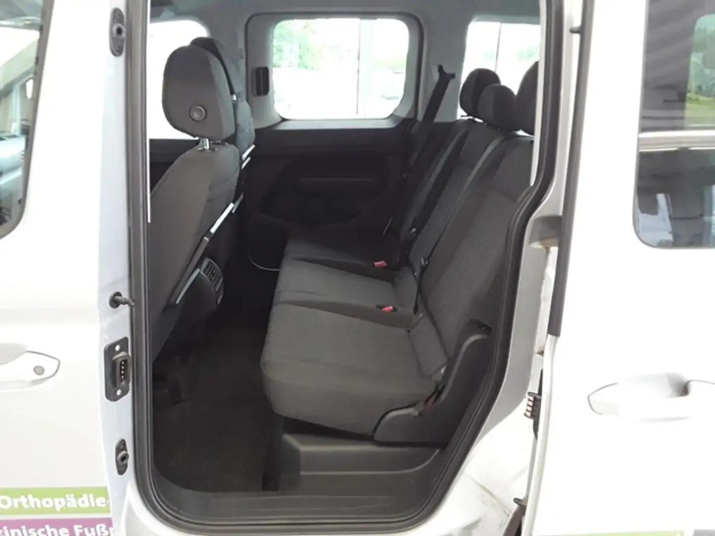 Volkswagen Caddy Life 2.0TDI DSG TEMPOMAT+KAM+BEHZB-FRTSCHB+++ Silber - 2