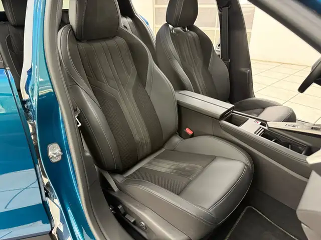 Peugeot 408 view 13