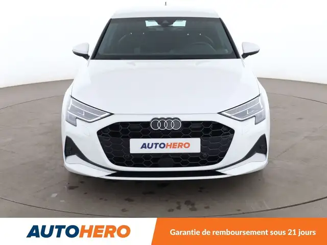 Audi A3 view 9