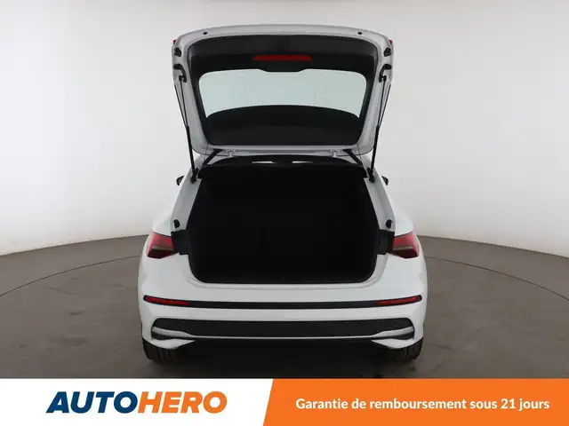Audi A3 view 16