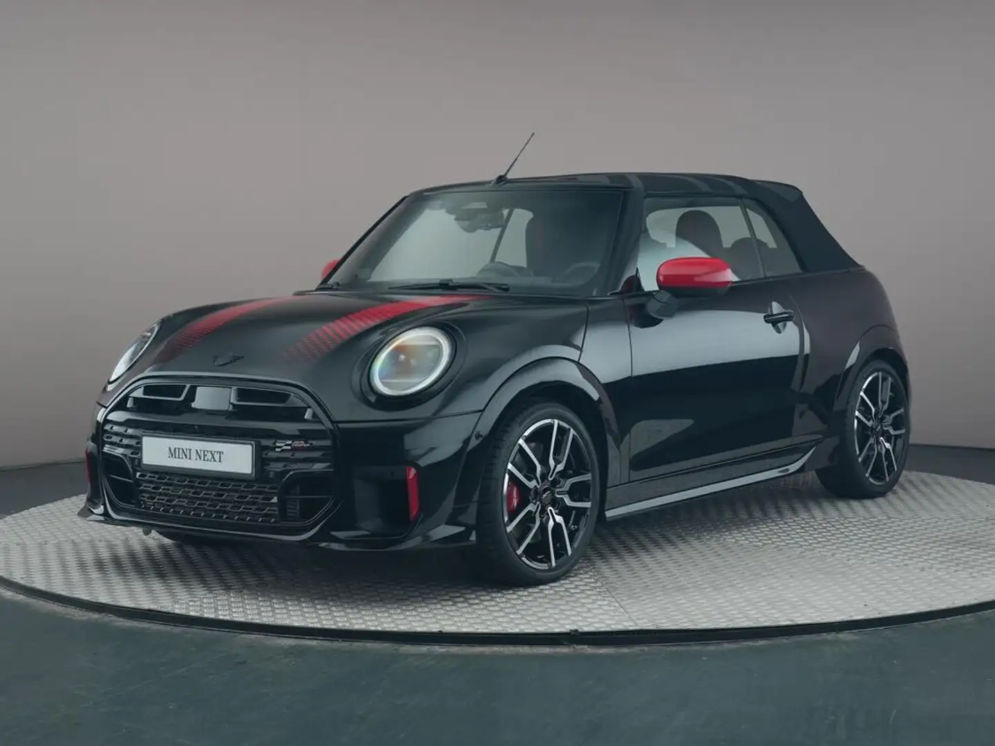 MINI John Cooper Works Cabrio XL Zwart - 1