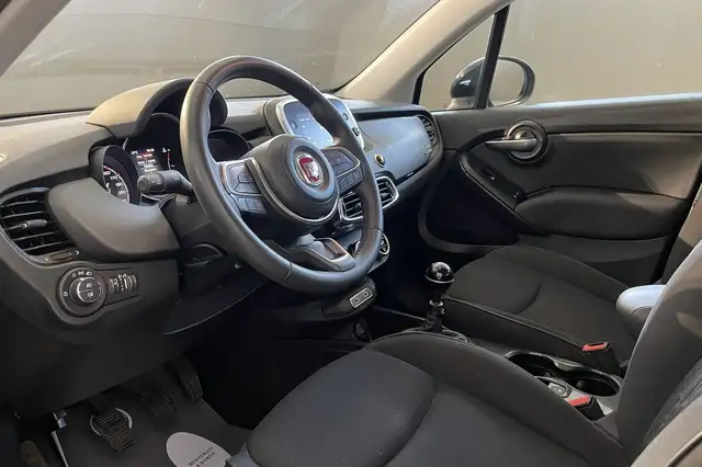 Fiat 500x view 13