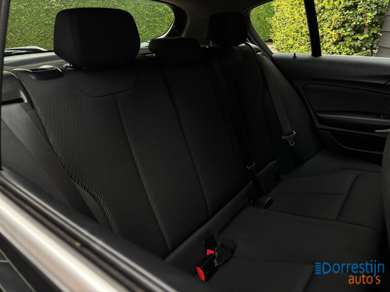 BMW 118 1-serie 118i Executive | Automaat | Navi | PDC | L — photo 9