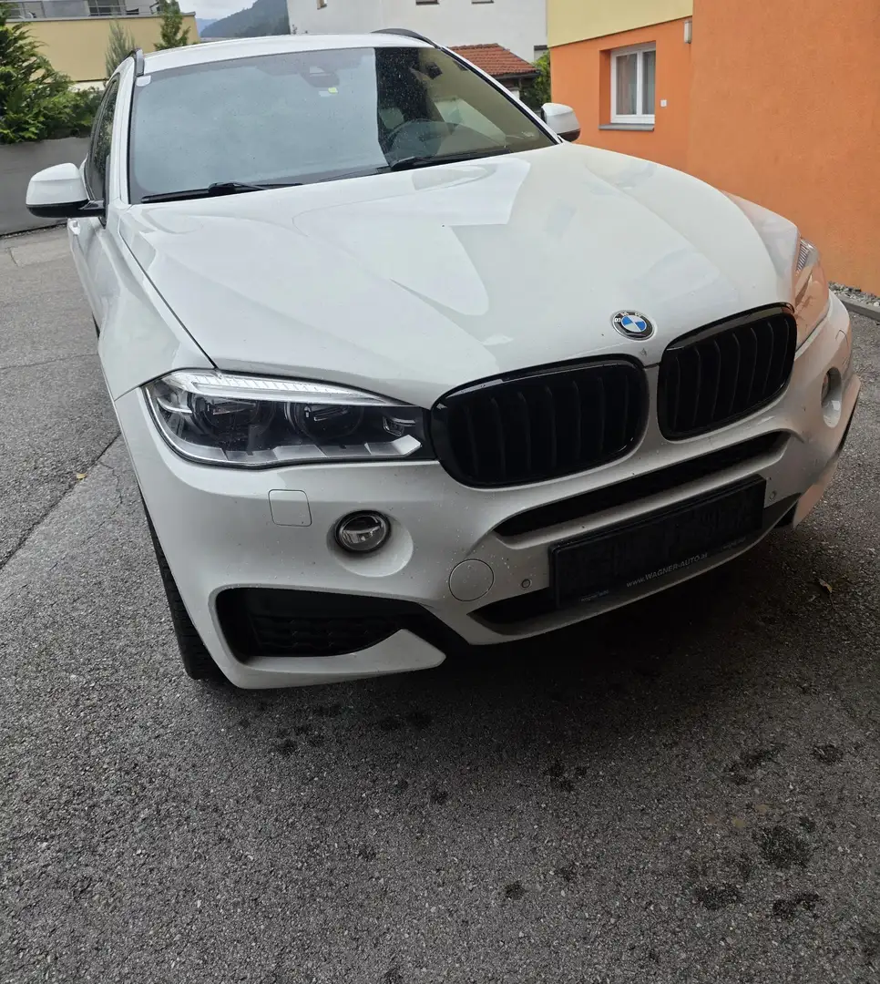 BMW X6 xDrive40d Sport Activity Coupé Aut. - 2
