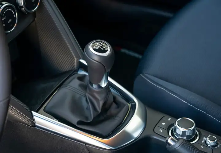 Mazda Mazda2 2 GE 1.5 MT Luxury 2017, foto 11
