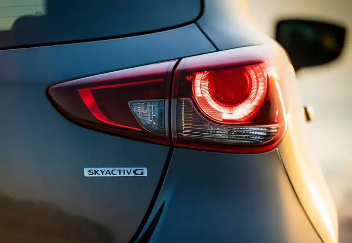 Mazda Mazda2 2 GE 1.5 MT Luxury 2017, foto 23