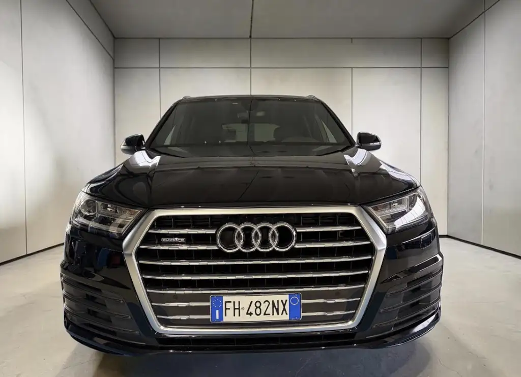 Audi Q7 2017 из Европы — купить под ключ
