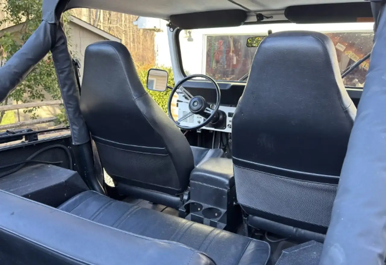 Jeep CJ-7, foto 4