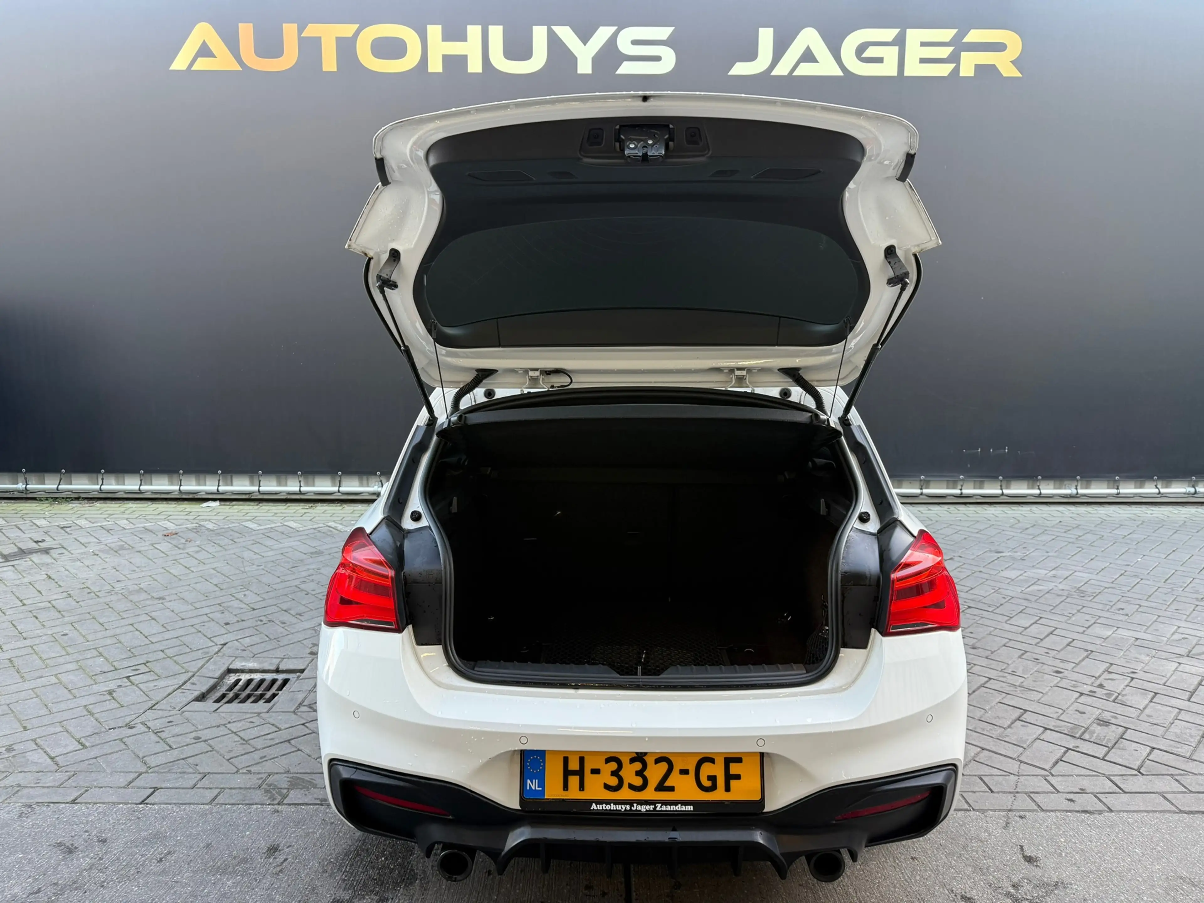 BMW 140 1-serie M140i High Executive Schuifdak h&K Leer Pe — photo 15