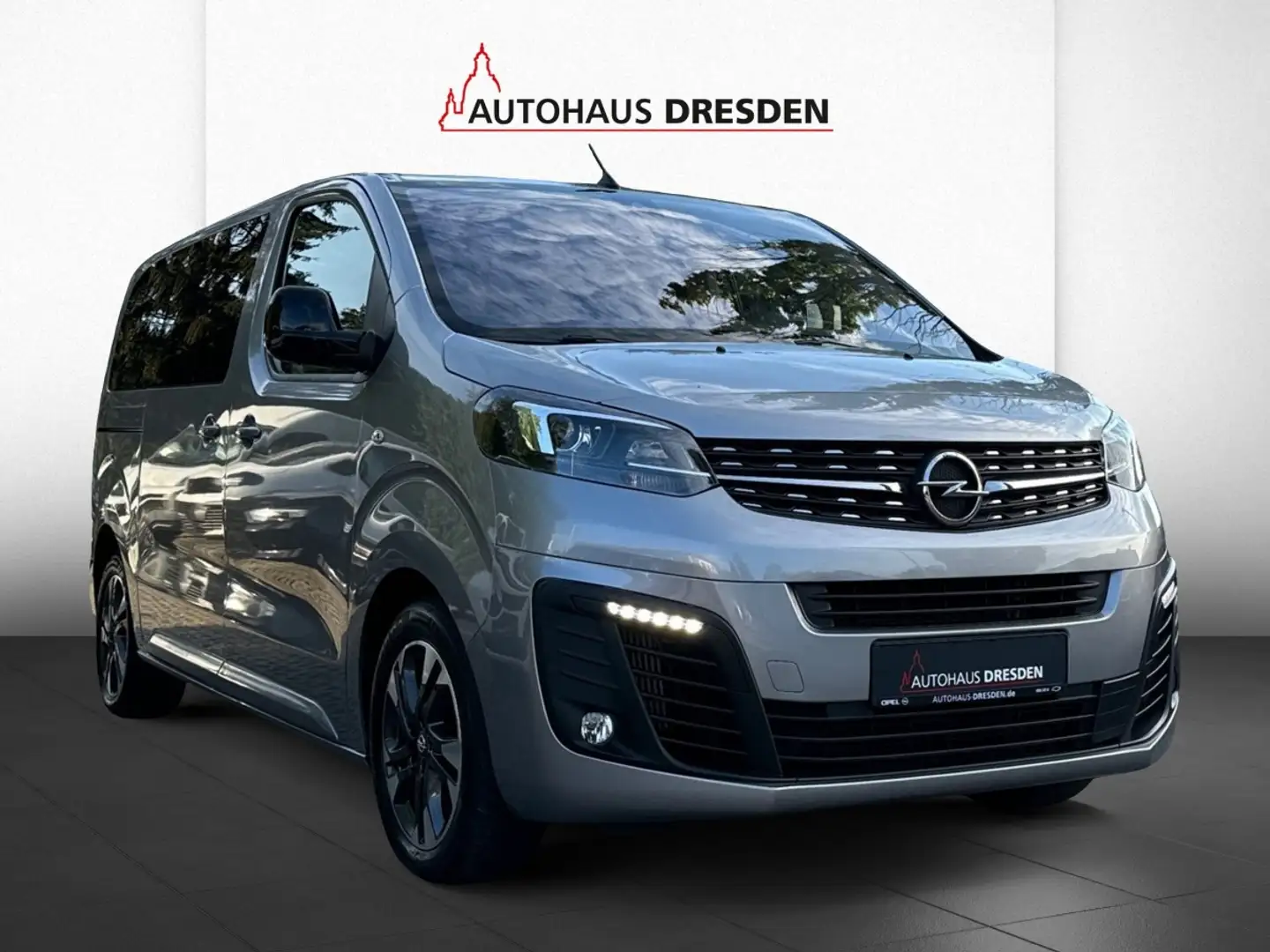 Opel Zafira Life 2.0 D *8-Sitzer*HUD*NAVI*LM Gris - 2