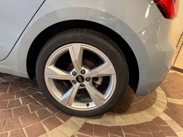 Audi A1 view 5