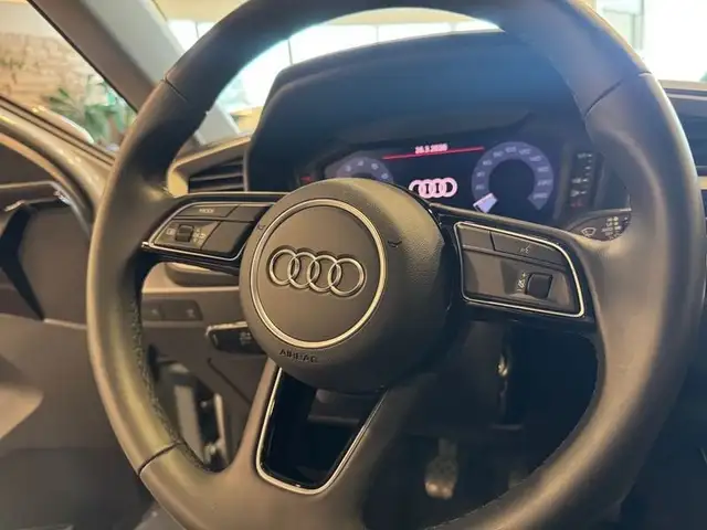 Audi A1 view 9