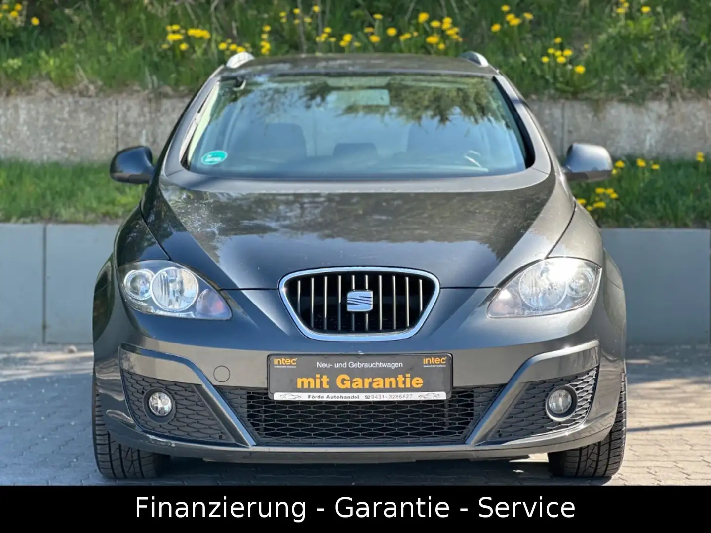 SEAT Altea XL Style TDI/NAVI/AHK/TÜV NEU/ERST 118TKM Grau - 2