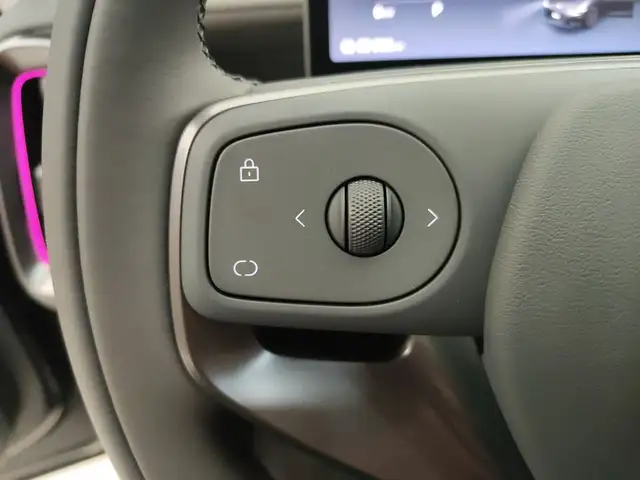 Leapmotor B05 view 14