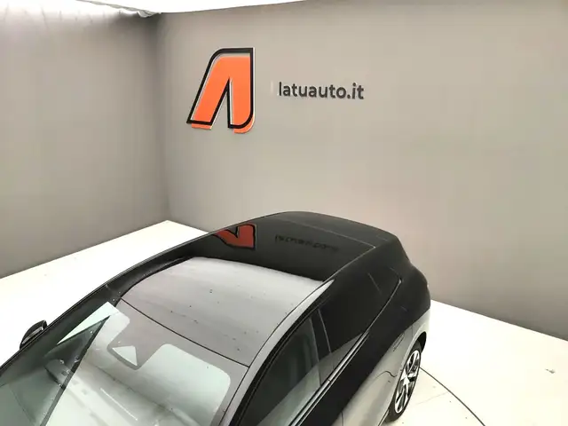 Leapmotor B05 view 2