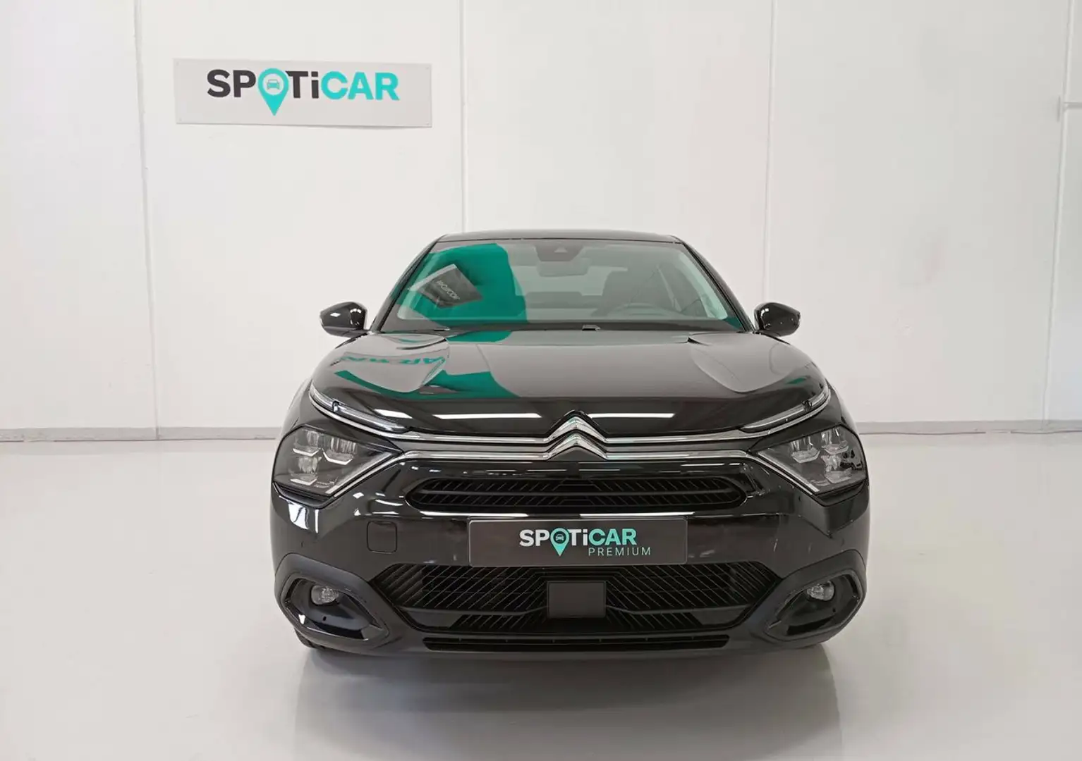 Citroen C4 X Eléctrico Shine 100kW Zwart - 2