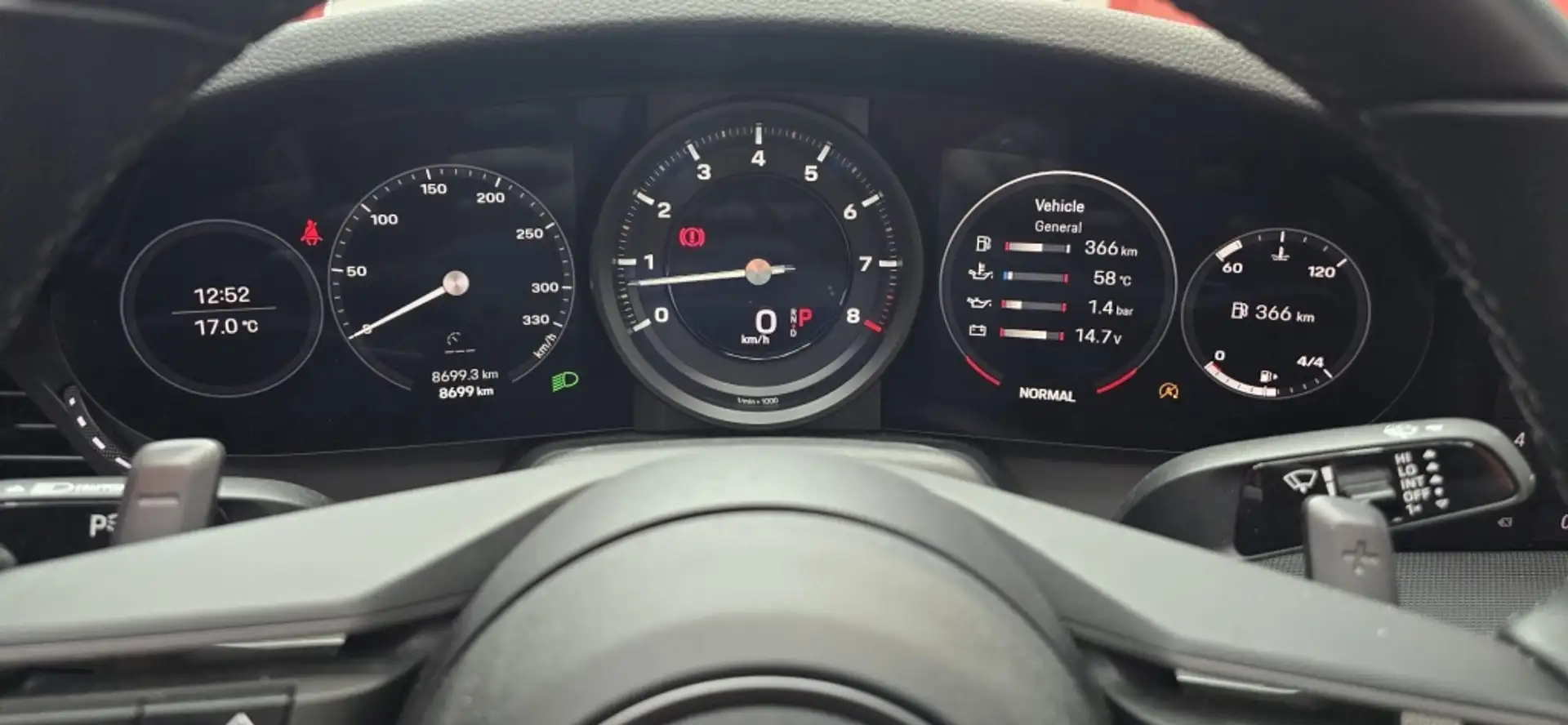 Porsche 992 Carrera Cabriolet Blanc - 2