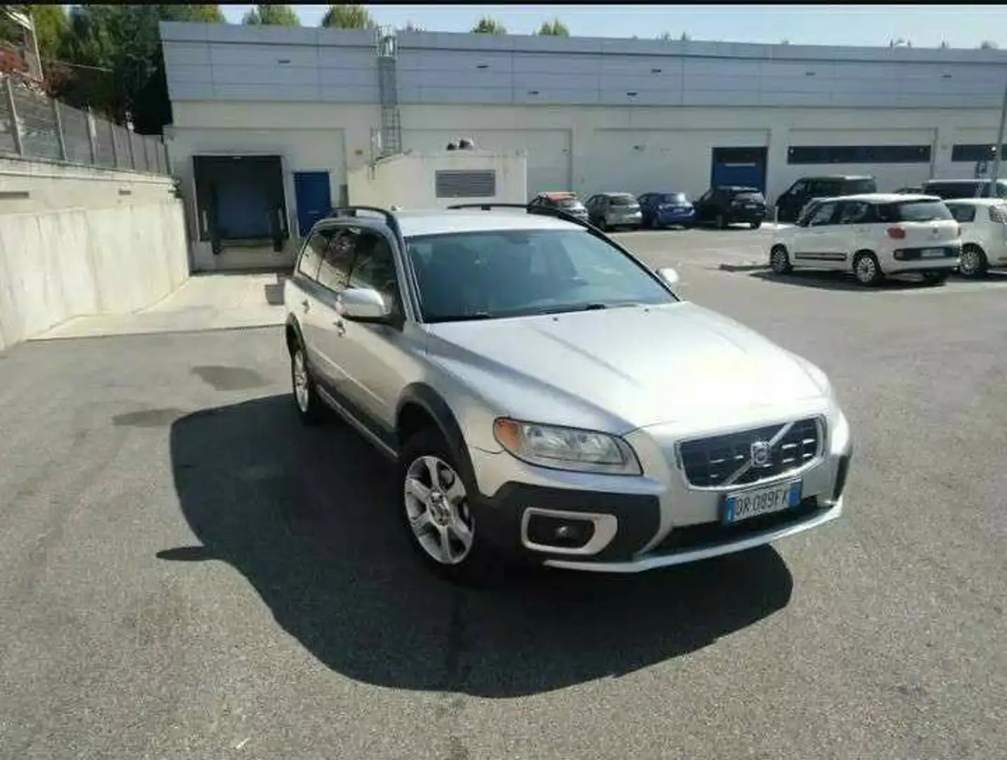 Volvo XC70 2.4 d5 Summum awd 185cv - 1