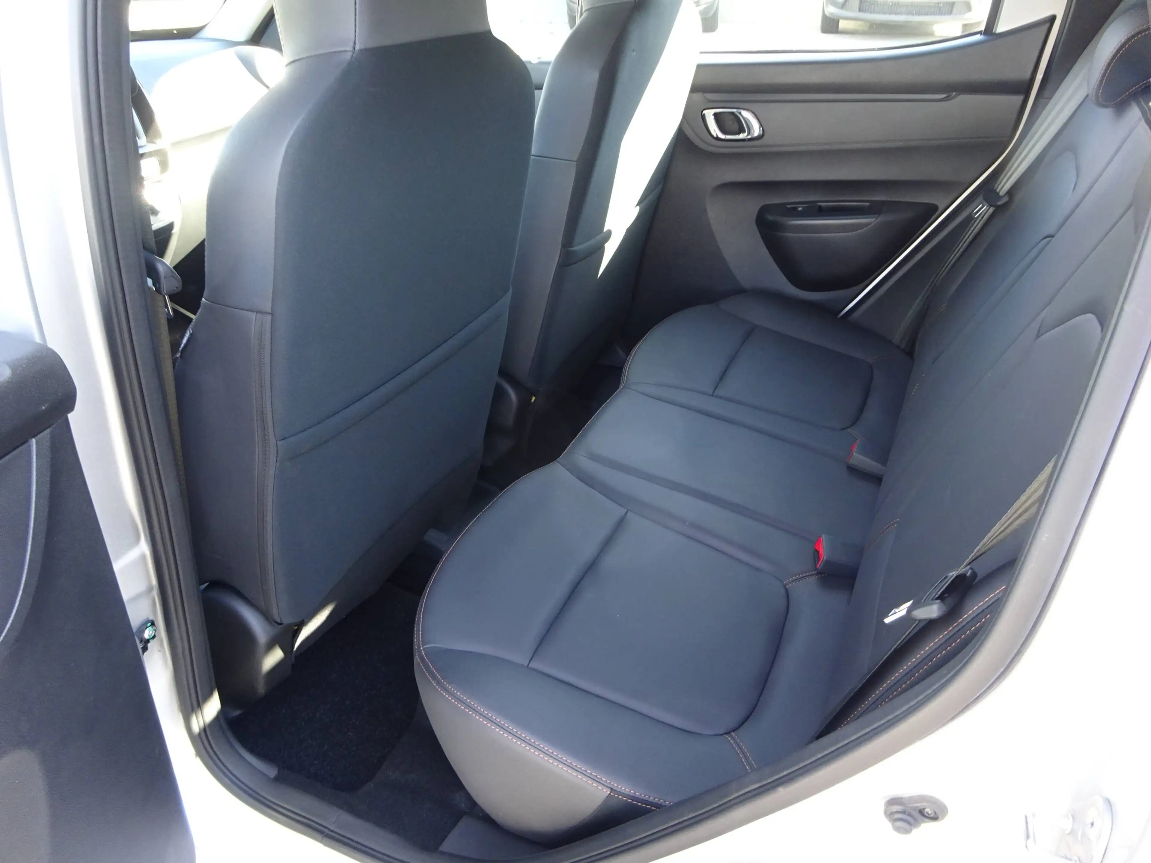 Dacia Spring Extreme 65 Electric Klima Navi Kamera TÜV+KD neu Garantie MwSt — photo 10