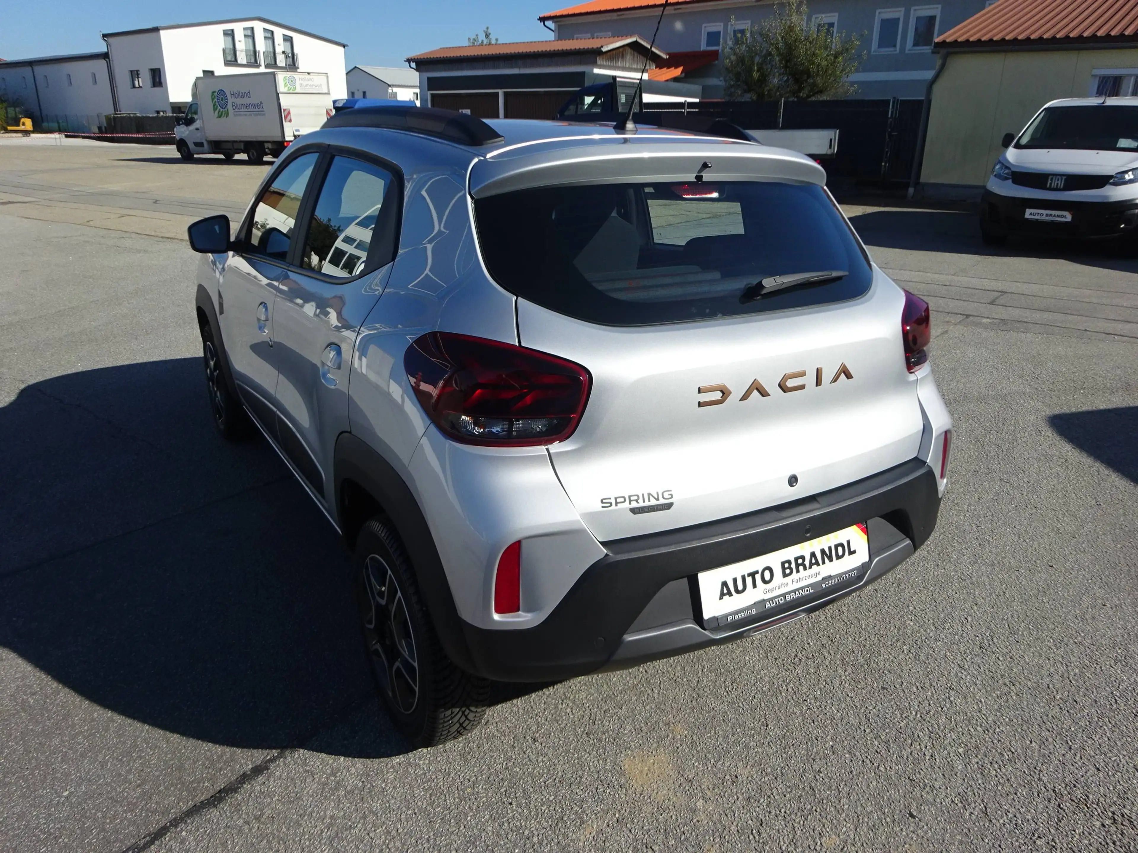 Dacia Spring Extreme 65 Electric Klima Navi Kamera TÜV+KD neu Garantie MwSt — photo 3