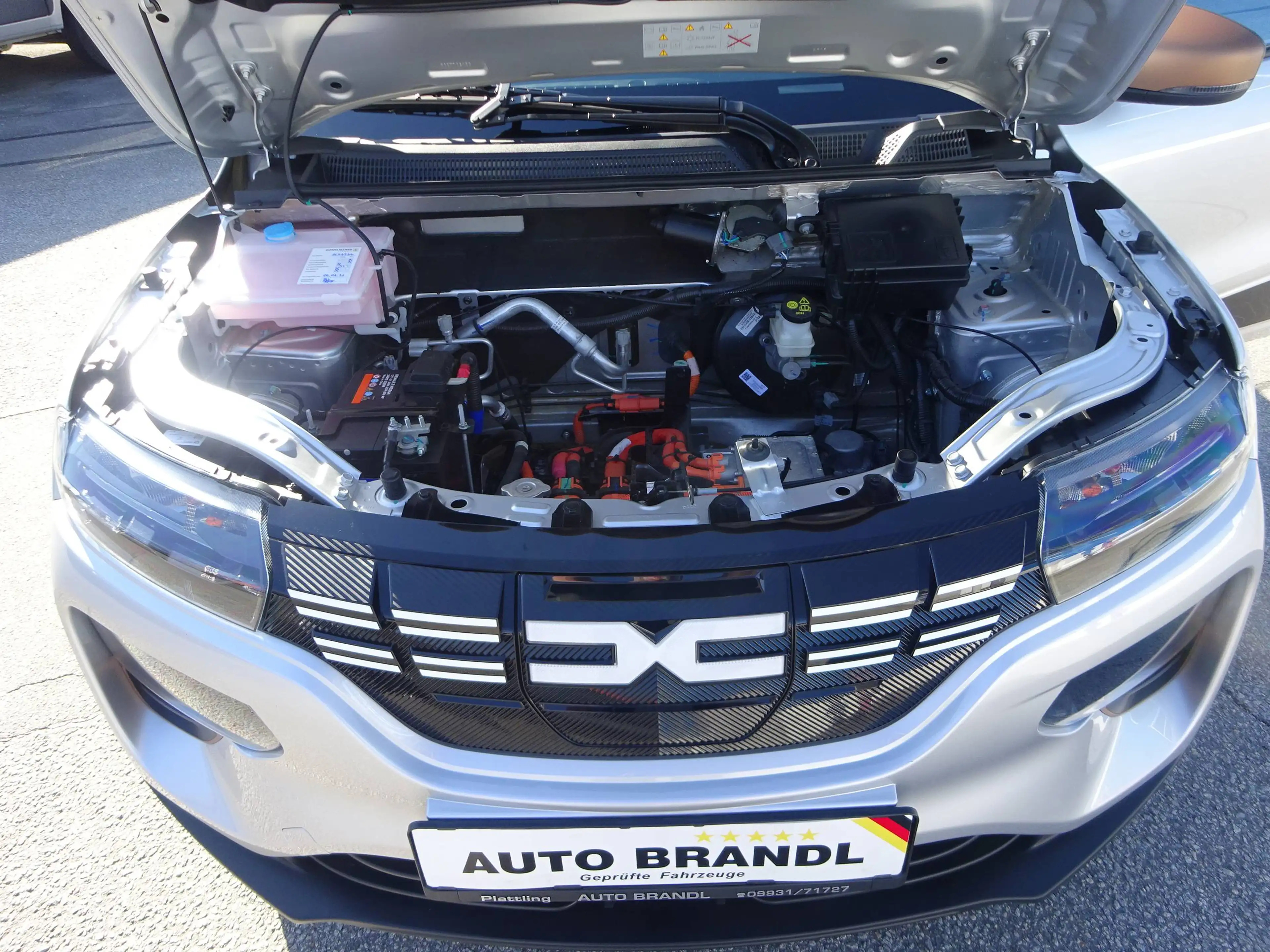 Dacia Spring Extreme 65 Electric Klima Navi Kamera TÜV+KD neu Garantie MwSt — photo 14