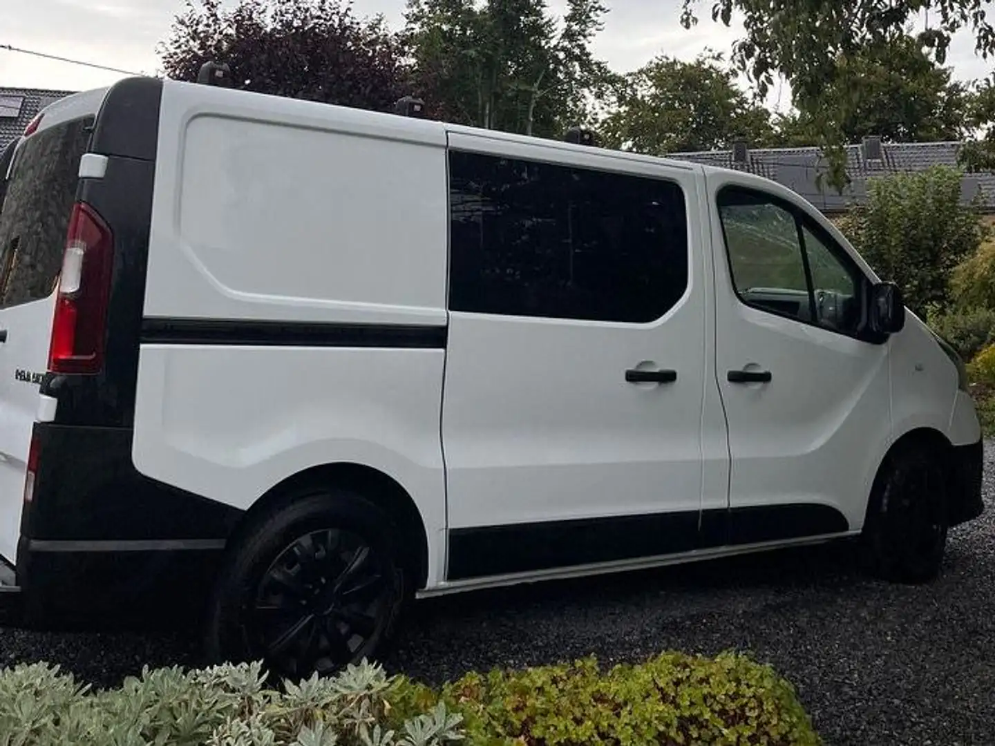 Renault Trafic Blanc - 1