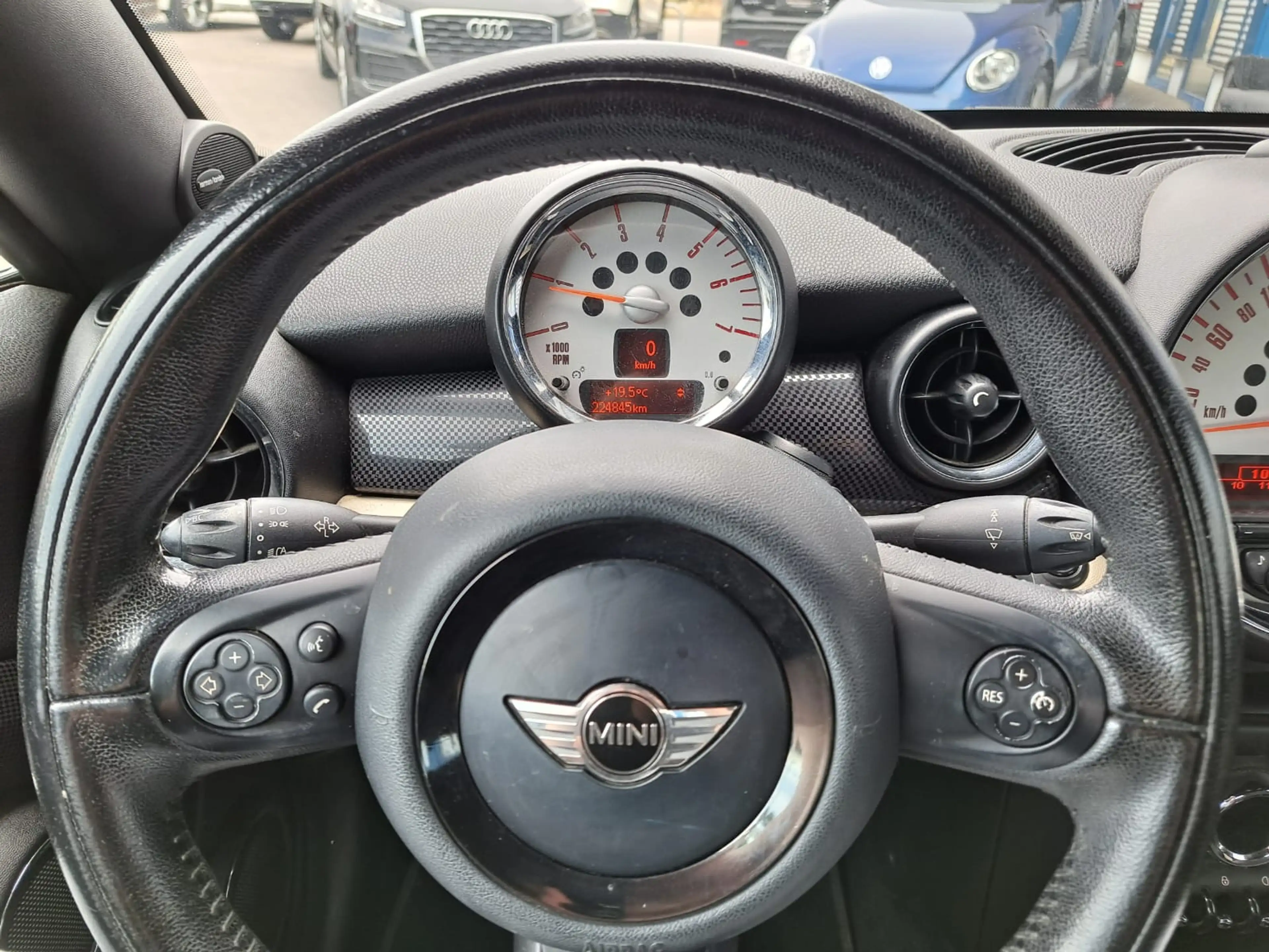 MINI Cooper SD Coupe 2.0*HARMAN/KARDON*XENON*SPOILER*RECARO SITZE* — photo 15