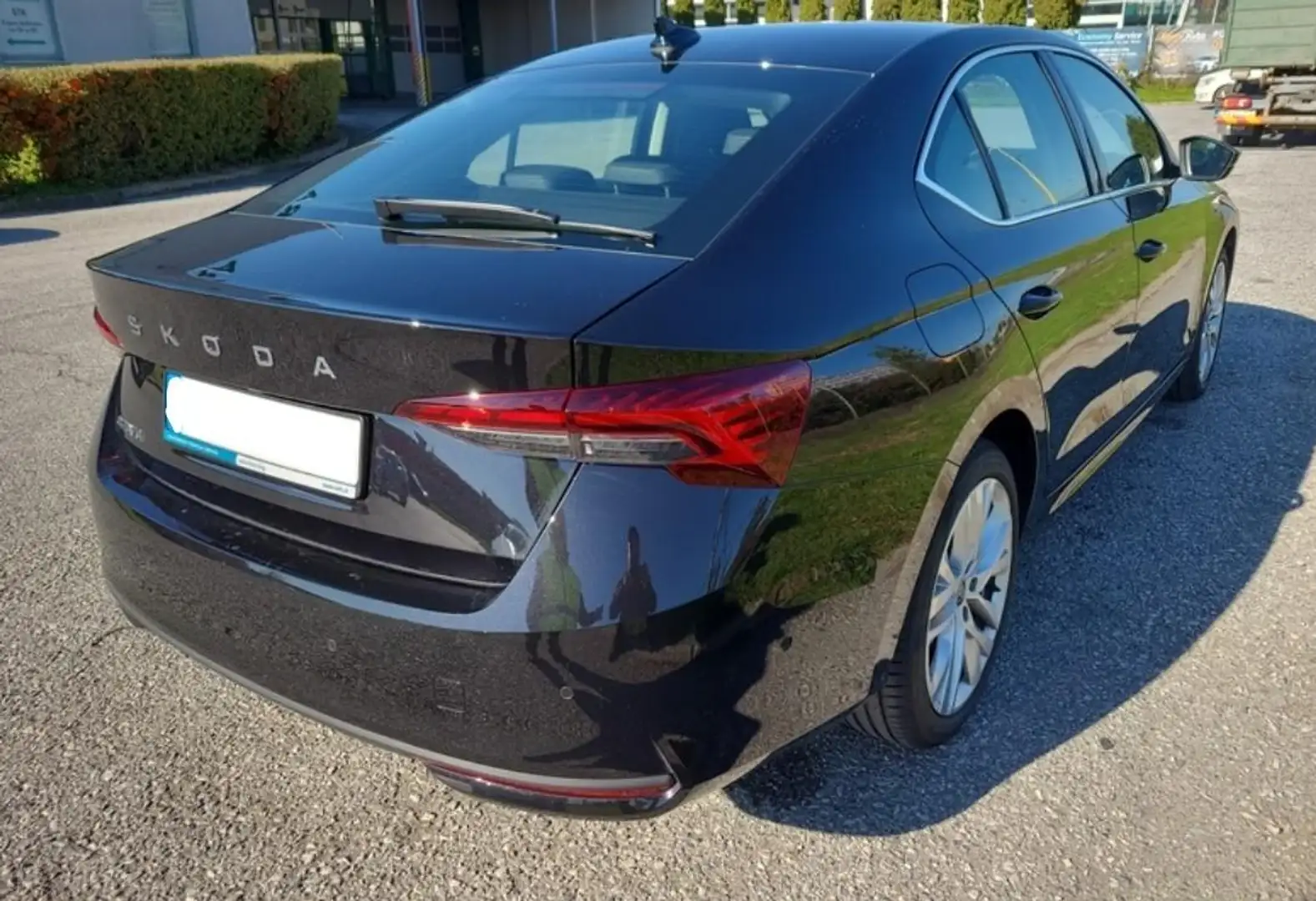 Skoda Octavia 2.0 TDI DSG MATRIX H-UP V-COCK AHK T.LEDER ACC Noir - 2