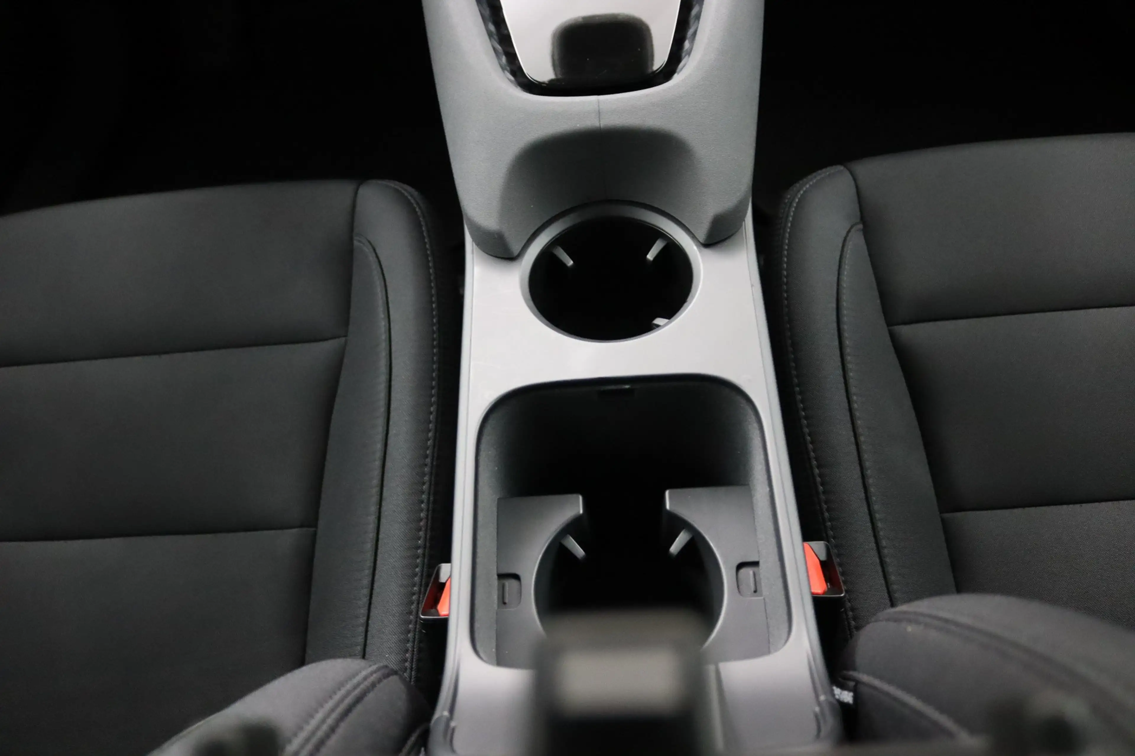 Polestar 2 Long Range Single Motor 78 kWh | Pilot Pack | BLIS — photo 26