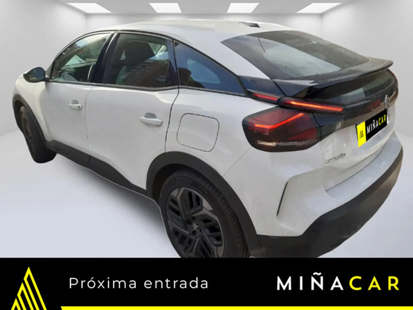 Citroen C4 1.5 BlueHDI S&S Feel Pack EAT8 130 Blanc - 2