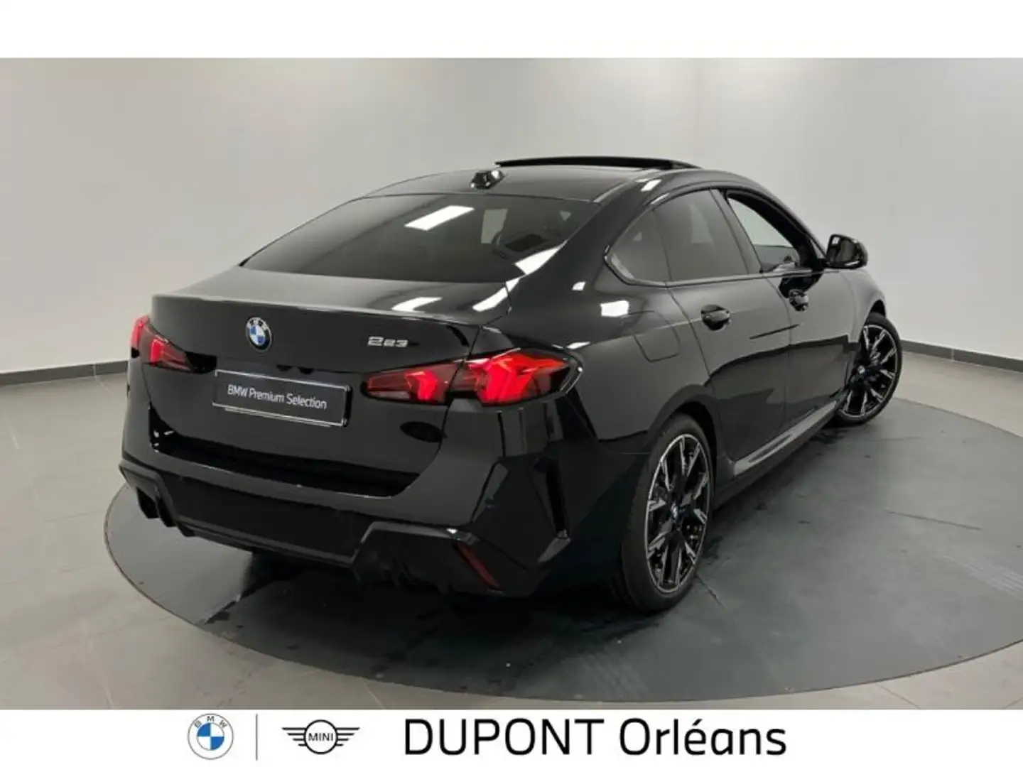 BMW 223 223 218ch M Sport xDrive DKG7 Fekete - 2