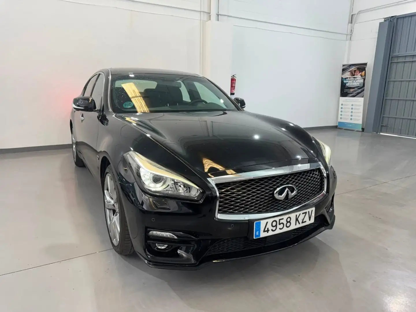 Infiniti Q70 2.2d GT Sport Tech Aut. Schwarz - 1