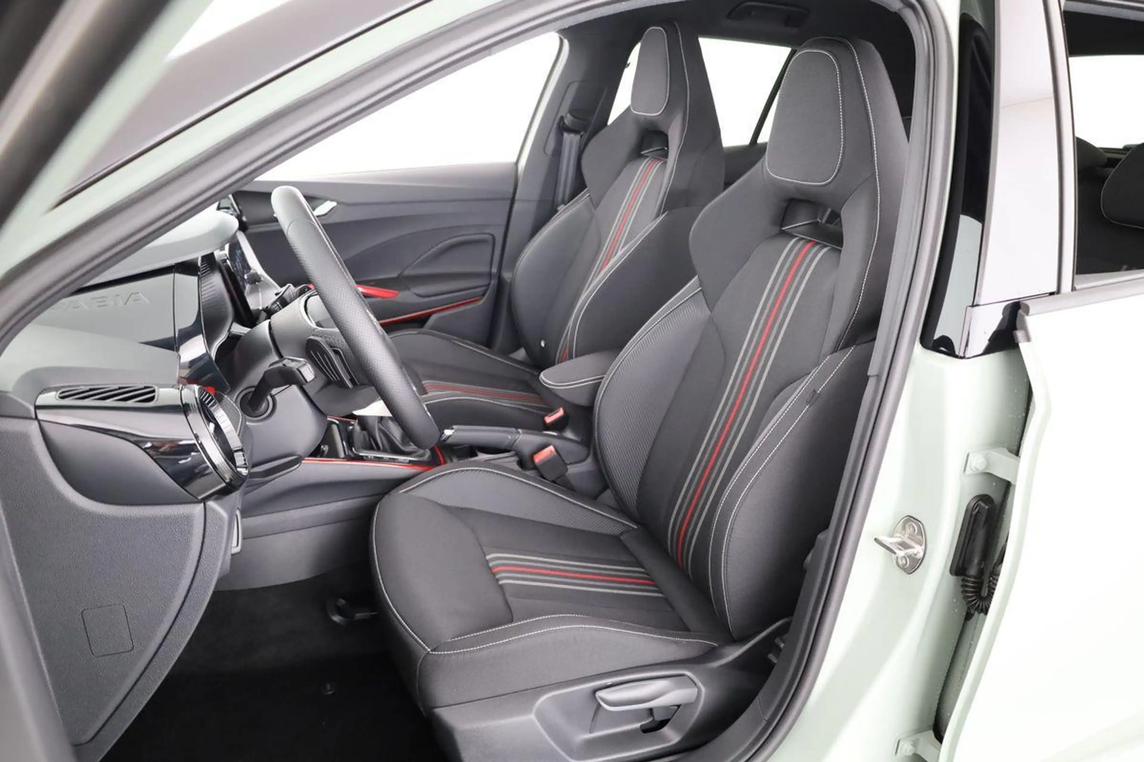 Skoda Fabia Monte Carlo 1.5 TSI DSG Carlo, Ladeboden, LED, ... — photo 10