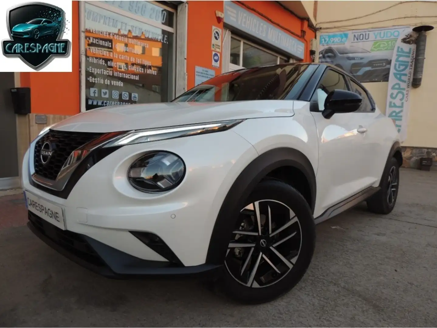 Nissan Juke 1.0 DIG-T N-Connecta 4x2 84kW Blanco - 1
