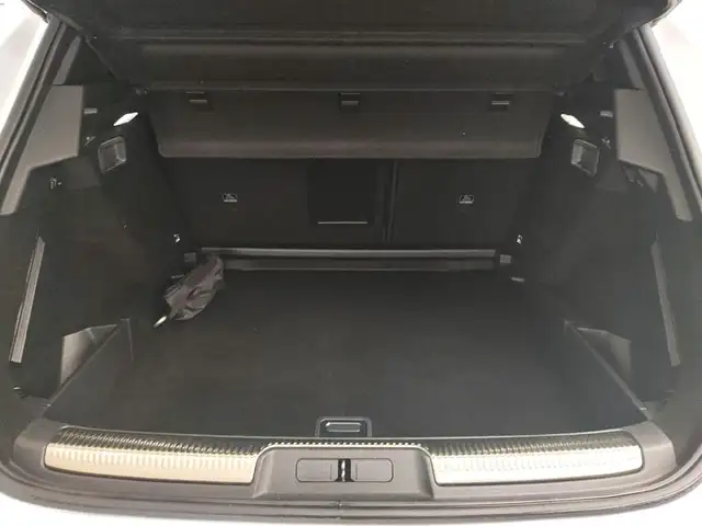 DS Automobiles DS 7 Crossback view 15
