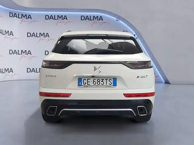 DS Automobiles DS 7 Crossback view 4
