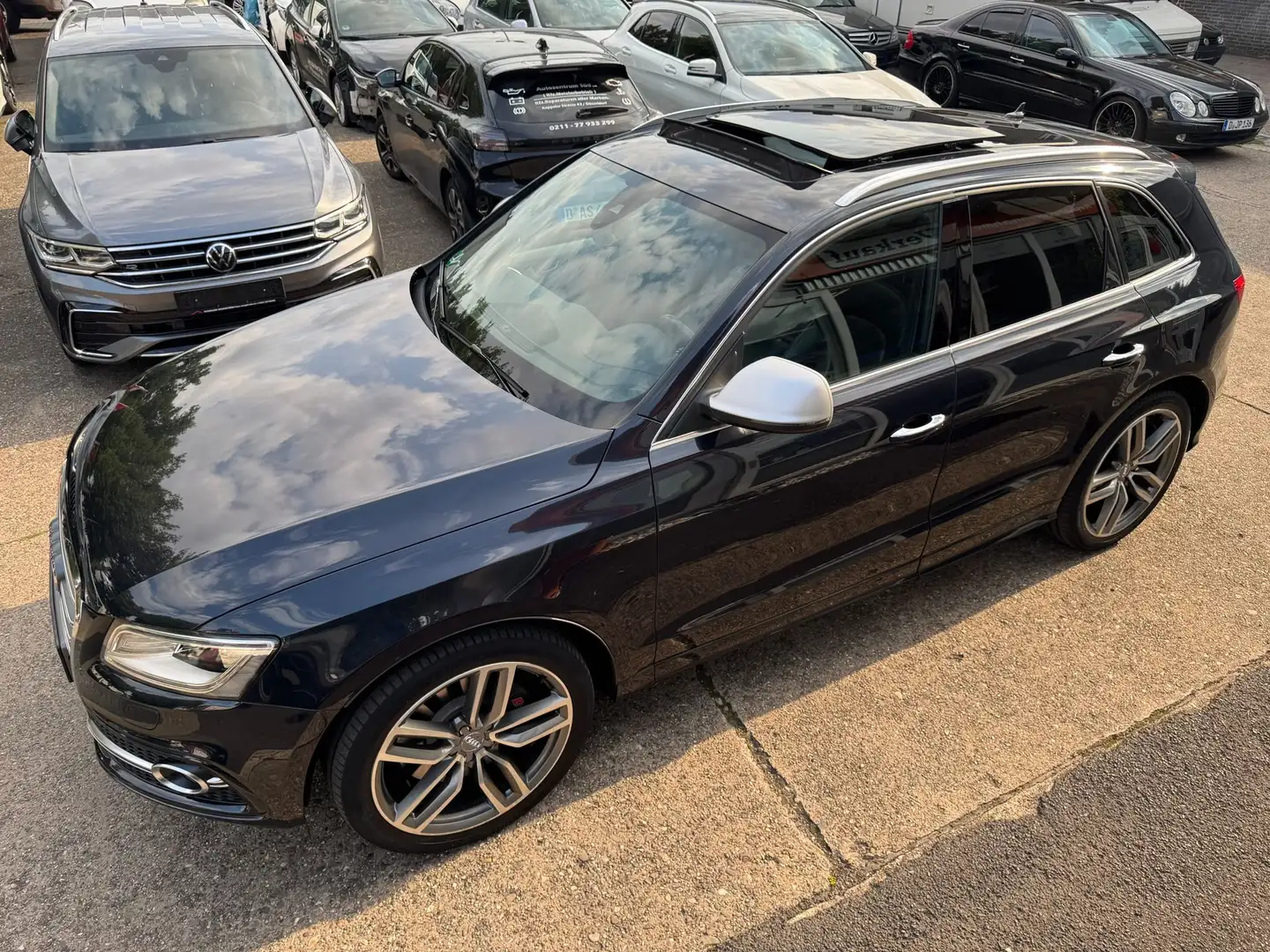 Audi SQ5 3.0 TDI quattro F1 S-Line Leder Panoramadach Voll Blau - 1